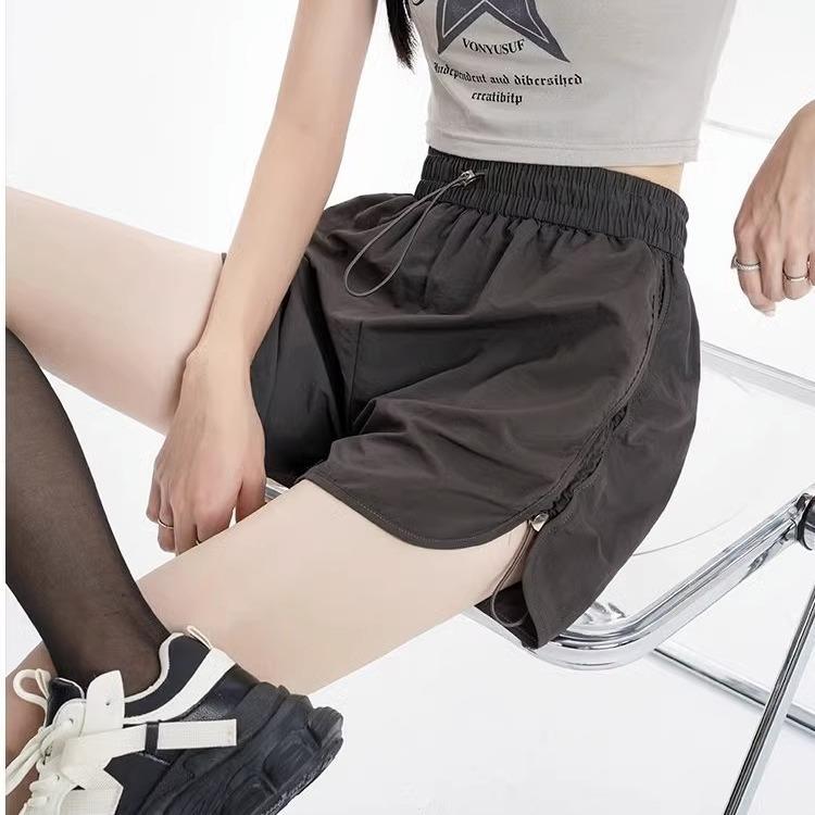 Ice Silk Sports Workwear Shorts Women's Summer Thin Versatile Casual Loose High Waisted A-line Quick Drying Wide Leg Hot Pants