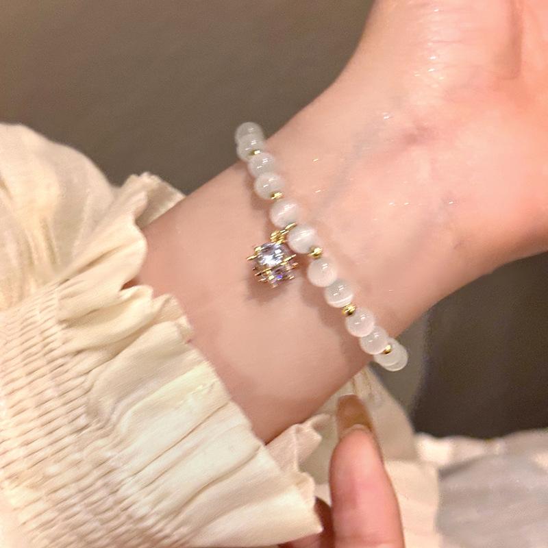 Korean fashion opal diamond ball adjustable bracelet Internet celebrity temperament design bracelet light luxury high-end jewelry
