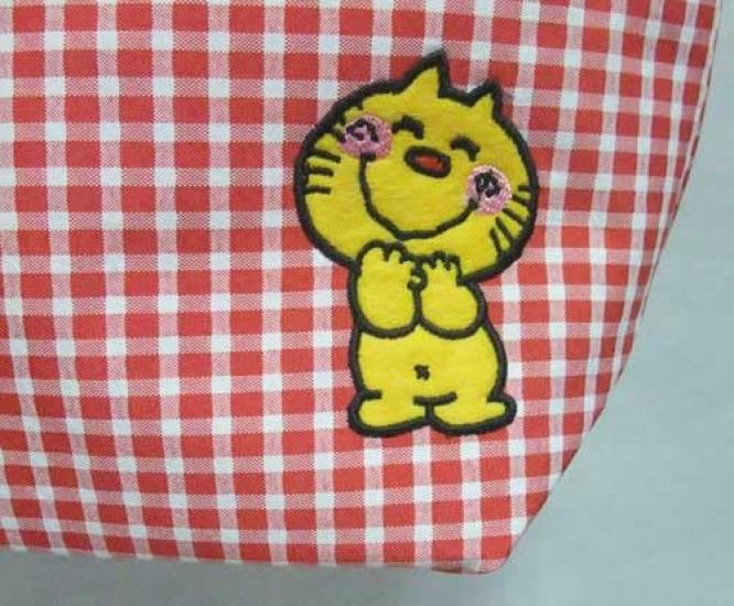 Ado Mizumori Reversible Lunch Tote Gingham Red