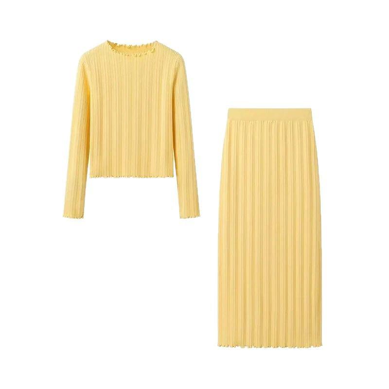 2025 Spring/Summer Slim-Fit Knitted Two-Piece Set with Elastic Waist Midi Skirt