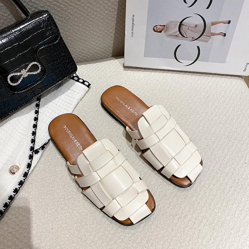 Internet celebrities weave retro baotou half slippers women's summer wear ins trendy new casual versatile flat bottom sandals