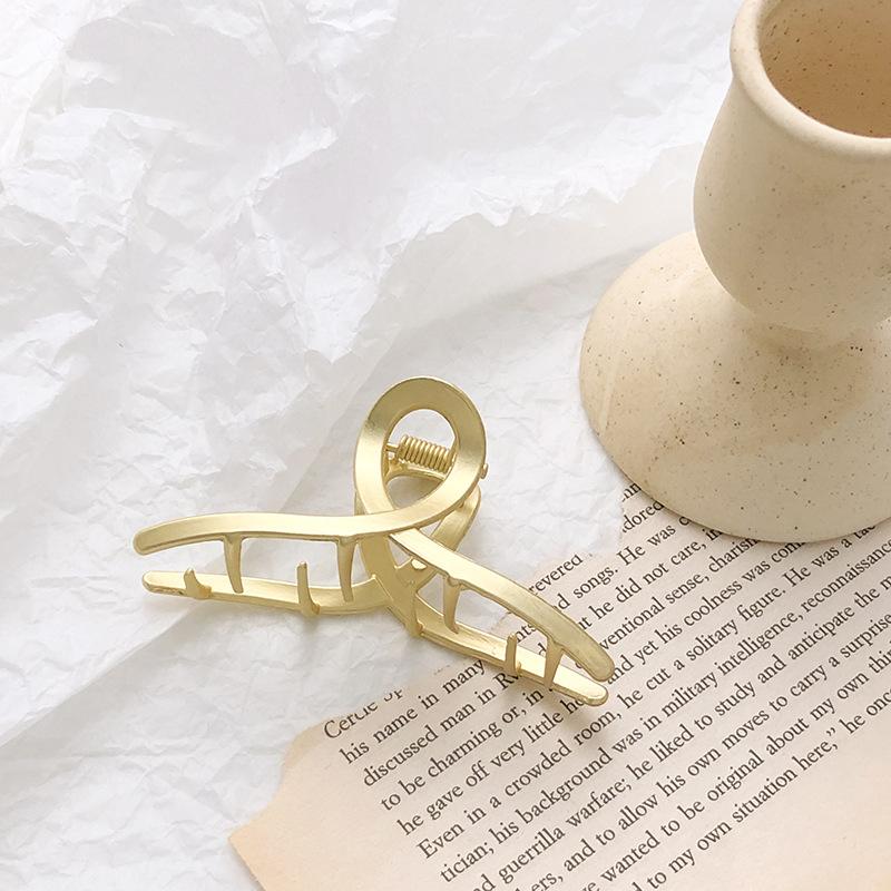 New Women Elegant Gold Silver Hair Clip Hollow Geometric Metal Hair Claw Headband Crab Hair Clips Fashion Hair Accessories