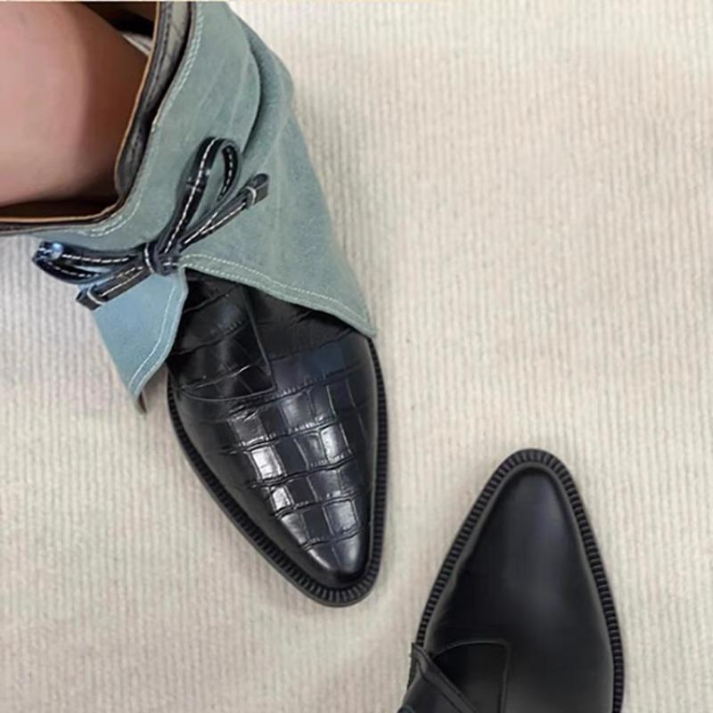 Mode 2024 Herbst/Winter Neue Spitz zulaufende Schleife Western Cowboy Stiefel Europäisch Amerikanische Damen Slipsole Chelsea Mid-calf Rockstiefel