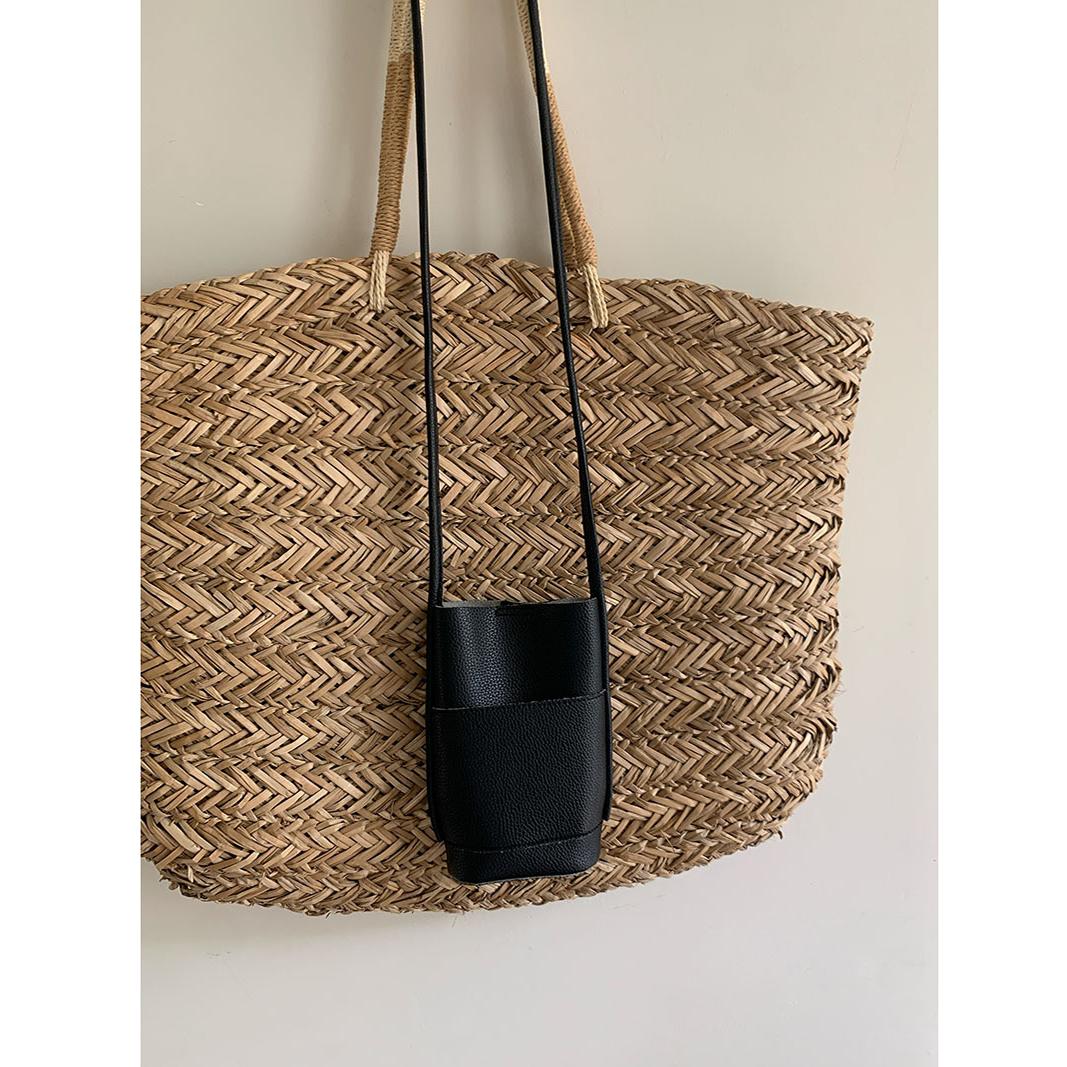 

Нові Жіночі Сумки Жіночі PU Шкіряні Сумки через Плече з Застібкою Велика Місткість Сумки Кросбоді для Жінок Однотонна Сумка з Клапаном Портативний Гаманець для Телефону чорний