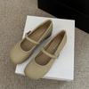 A New Style of Round-toed Shallow-mouthed Retro Versatile Thick-cut Single Shoes