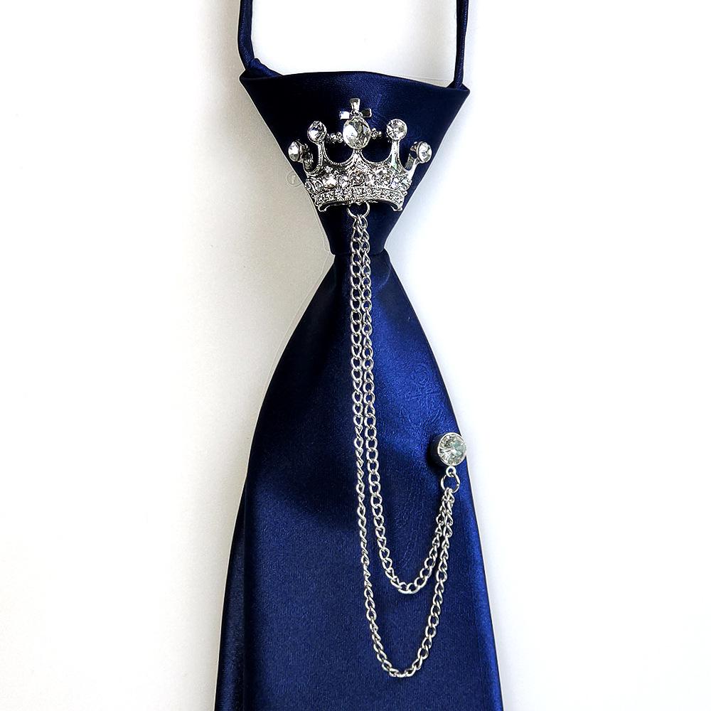 Unisex Retro Gotisches Fliege mit Quastenketten Corsage