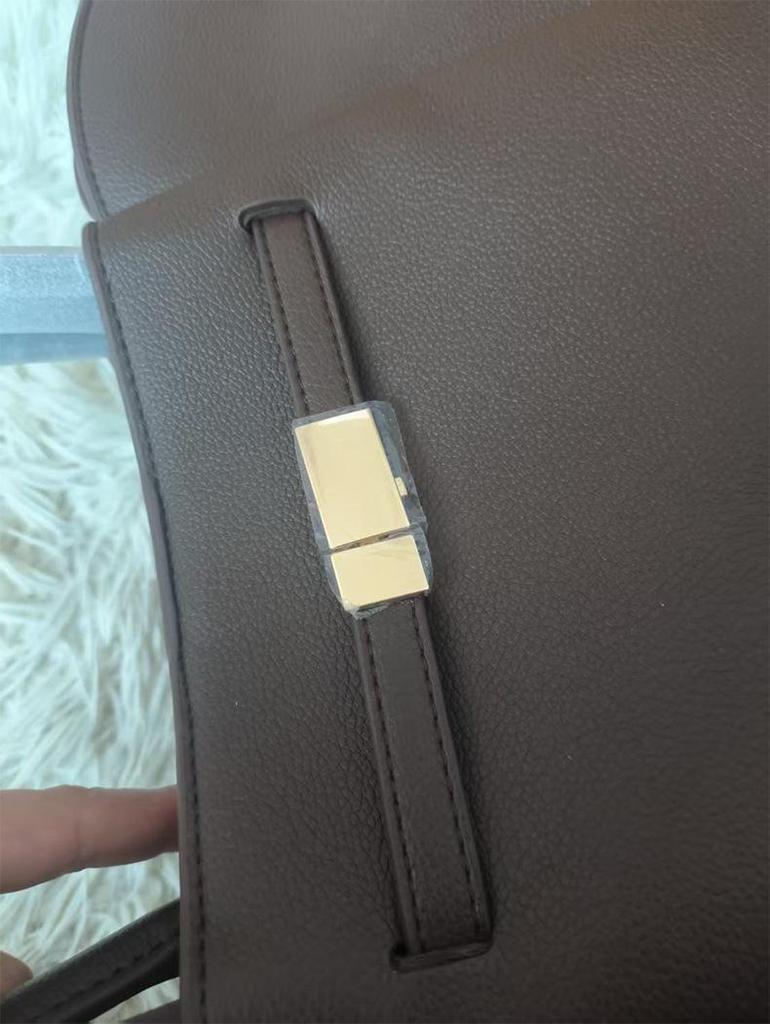 Demellier New York Wing Bag - Large, Versatile Dumpling Tote for Women