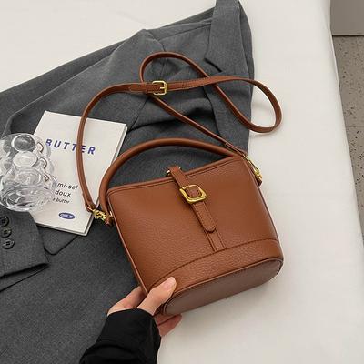 Petits Sacs à Main en Cuir Souple pour Femmes Rétro Couleur Unie Design Fermeture Éclair Sacs Seau pour Dames Sac Bandoulière Mode Polyvalent