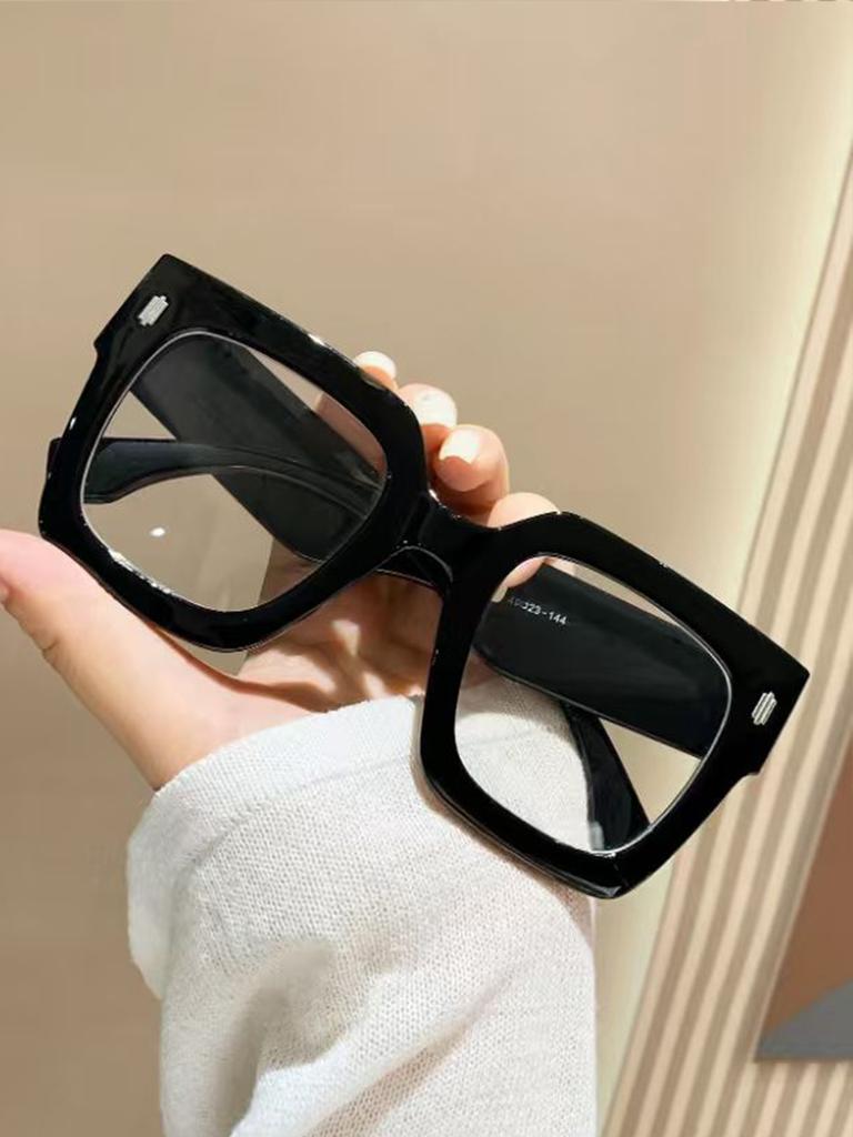 1Pc Fashionable Women's Glasses, Oversized Square Frame Non-Prescription Glasses with Rivet Design, Trendy Street Style, Fashion