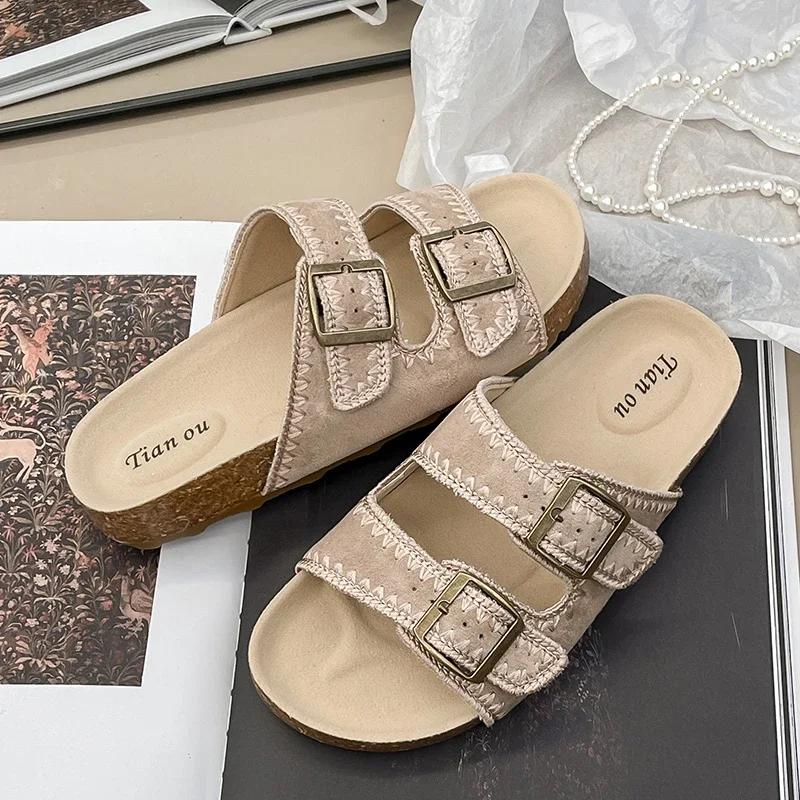 Mode Mode Damtofflor 2025 Heta Spänne Platt Botten Bekväma Lätta Höjdökande Sandaler Sommar Ett Strandskor