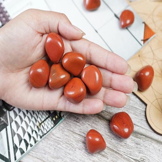 Lot de 13 pierres roulées en pierre de lune en jaspe rouge pour guérison des chakras Reiki, galets décoratifs, remplissage de vase, pierre roulée pour bijoux, article cadeau
