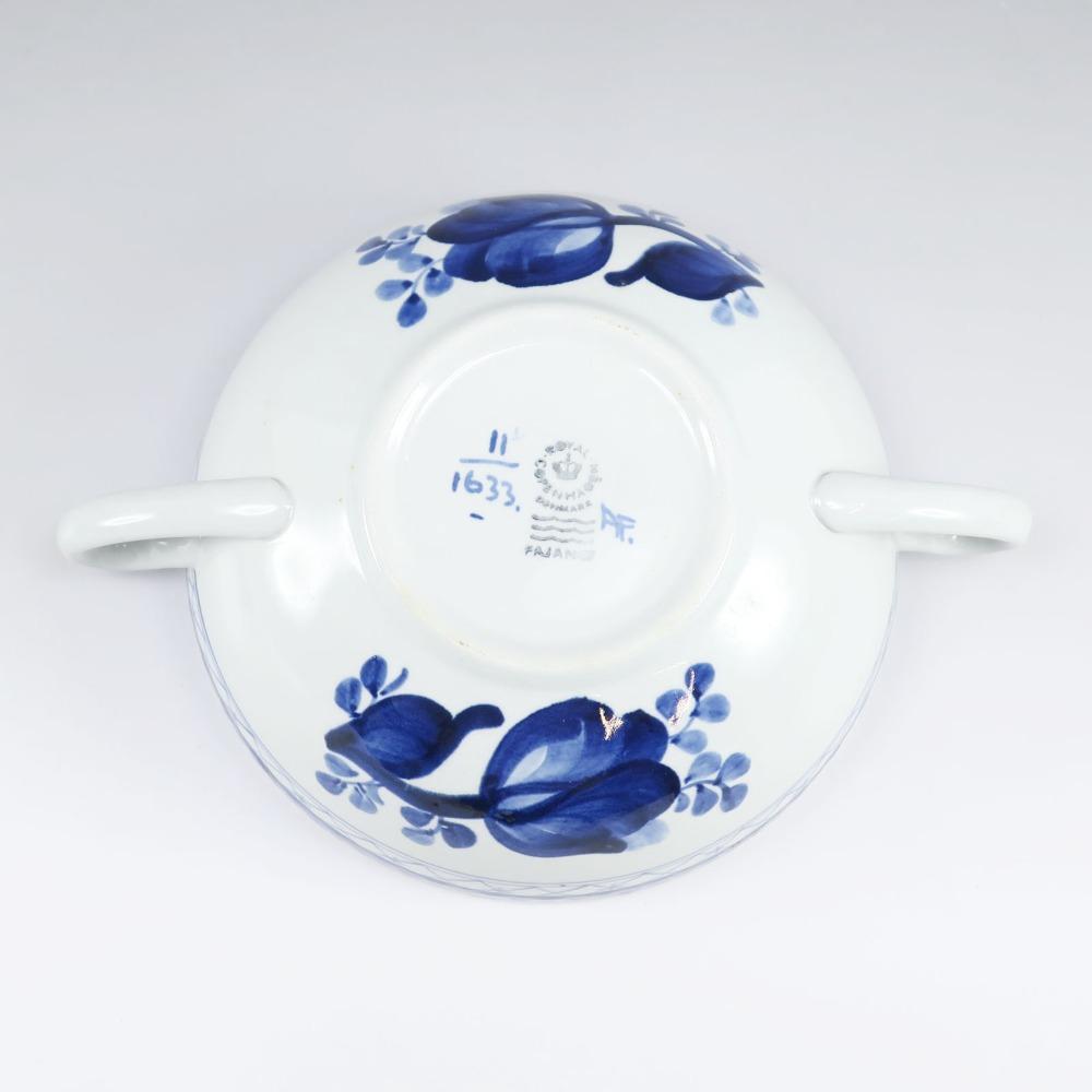 Royal Copenhagen Faience Trunk Weber Tableware Soup cup & saucer _ Used