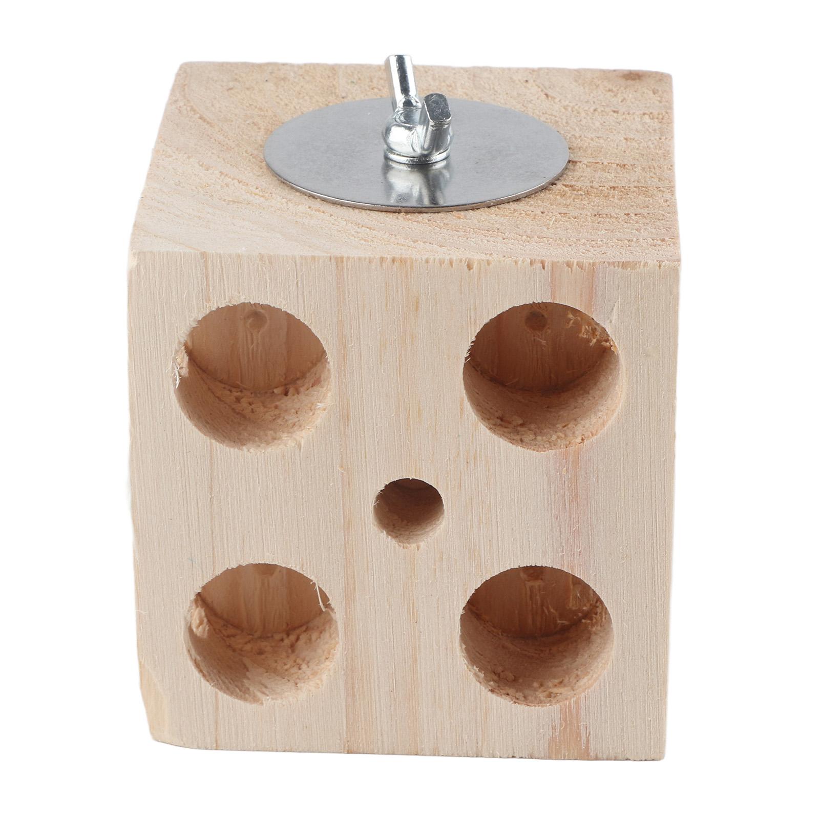 

Bird Block Chewing Toy Wooden Foraging Shredding Parrot Block Perch Toy for Lovebirds Cockatiels Budgies 7cm
