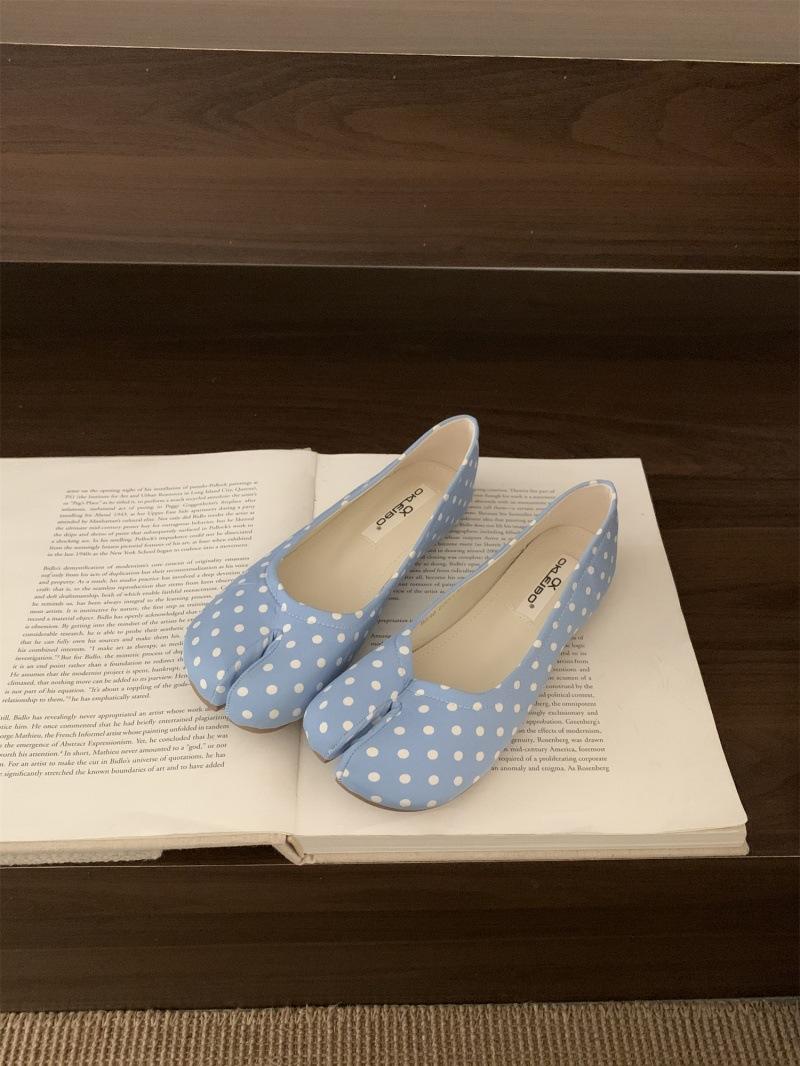 

INS Корейская версия обуви-подковки интернет-знаменитости, обувь с раздвоенным носком, копытца овцы, мелкая посадка, мягкая подошва, Axige то же самое, копытца свиньи, плоская 39 синий