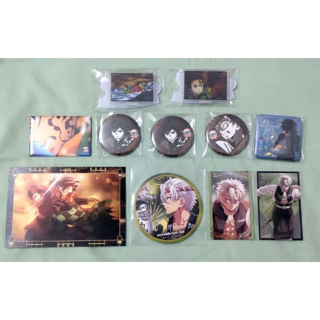 Used Demon Slayer: Kimetsu no Yaiba Goods Set
