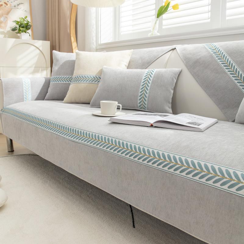 

Коврики для дивана универсальны в любое время года, просты и современны, подходят для домашних животных, не скользят и устойчивы к царапинам, а также являются профессиональным украшением дома. Backrest70X70cm серый