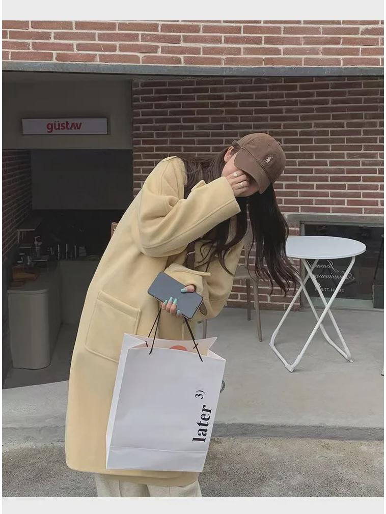 2023 Women's Mid-Length Hooded Wool Coat with Horn Buttons - Trendy Autumn/Winter Fashion