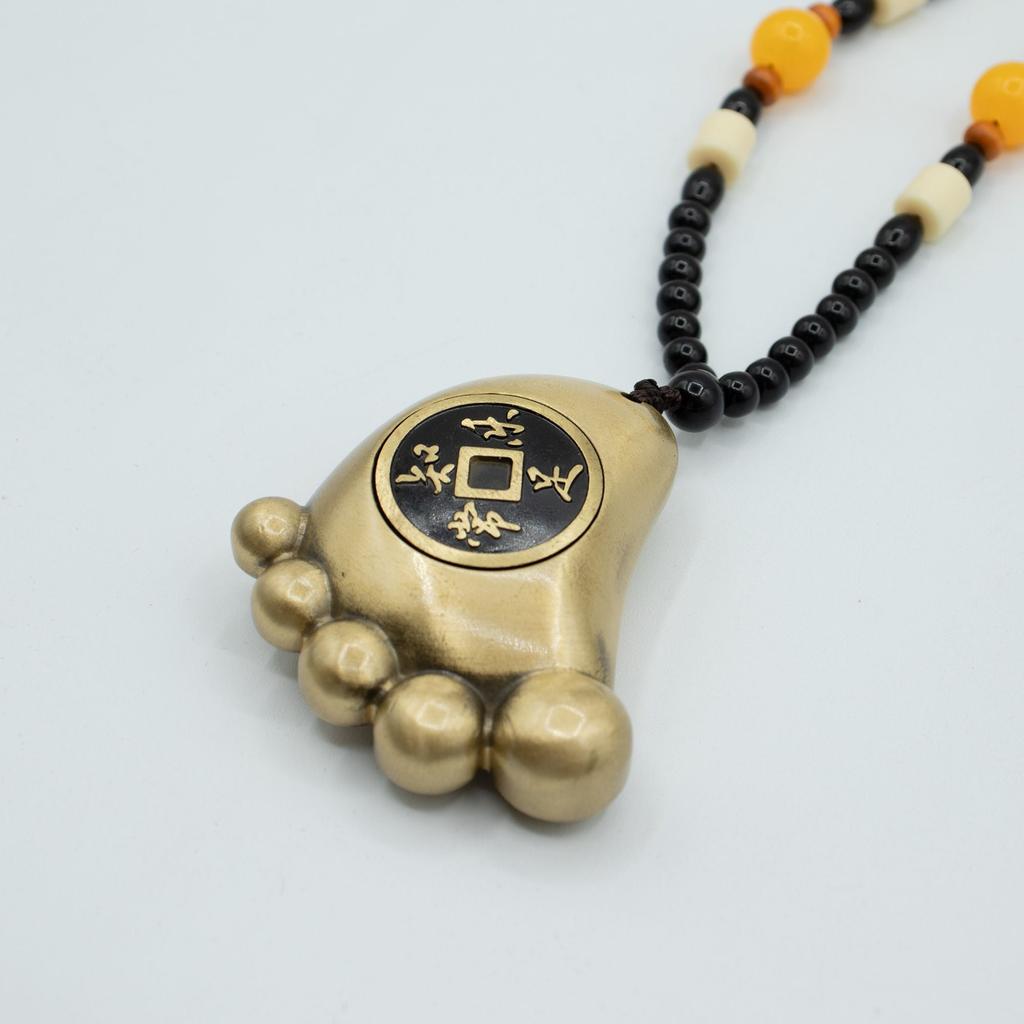 Feng Shui Hanging – Step to Wealth Amulet