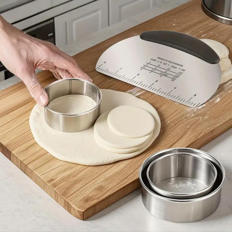 Household Stainless Steel Semicircular with Scale Baking Cutting Knife Cream Cake Flour Scraper