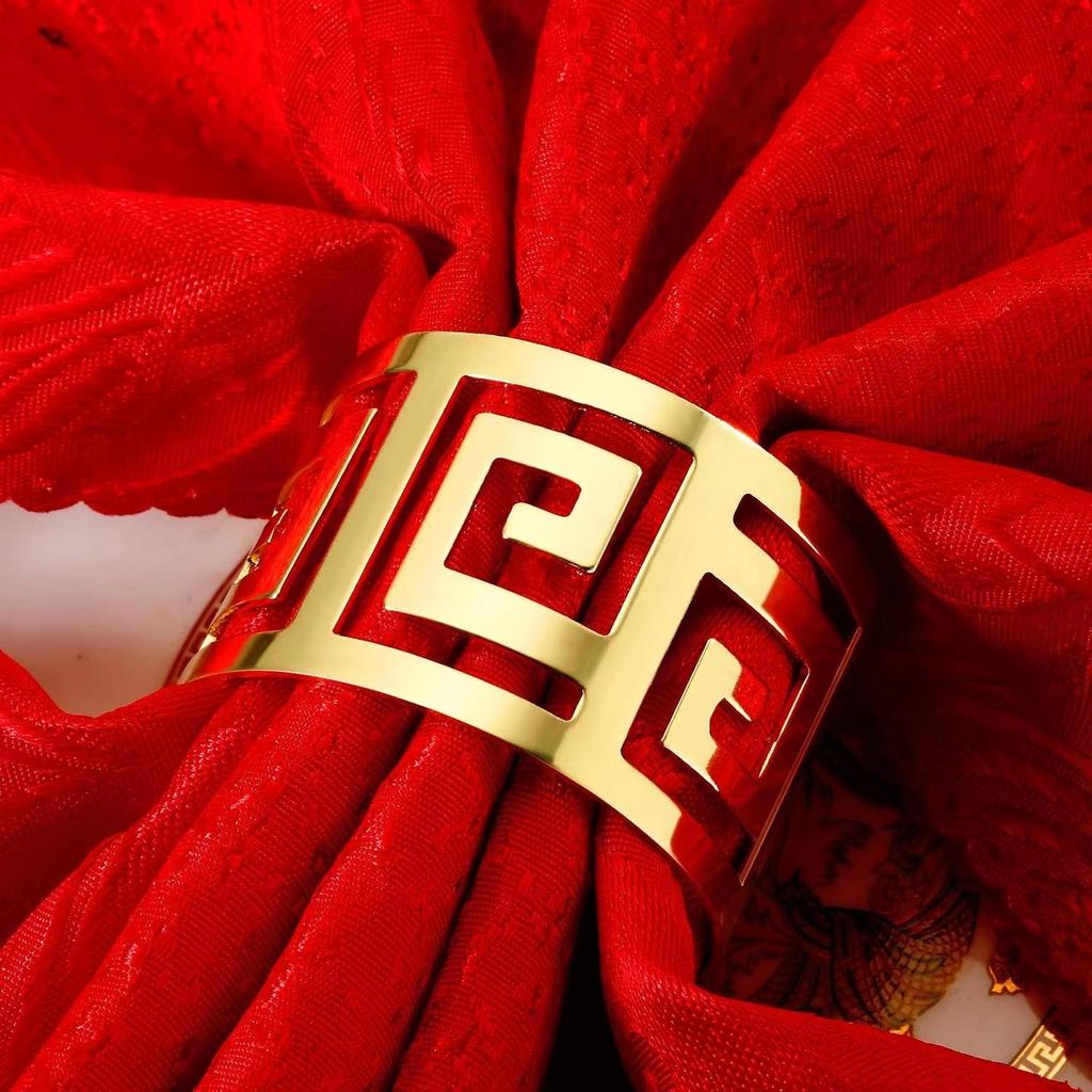 12PCS Napkin Rings with Hollow Out Triangle ,Gold Napkin Ring Holder for Wedding Party Banquet Dinner Serviette Napkin Buckles