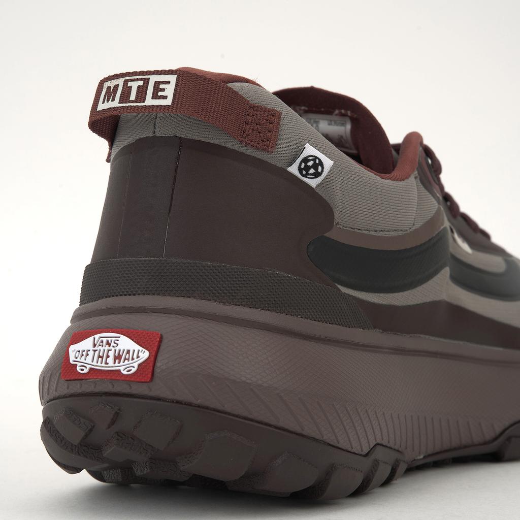 Vans Crosspath MTE Bitter Chocolate Brown Unisex Sneakers VN000CVU7YO