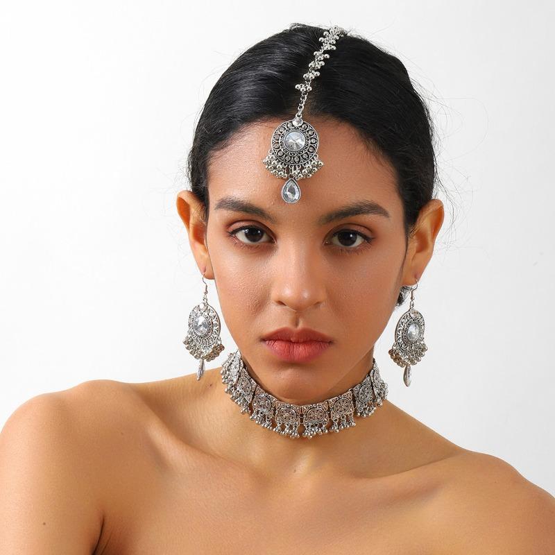 Diamond-encrusted Round Tassel Earrings NecklaceHair ChainThree-piece Set Retro Forehead Chain