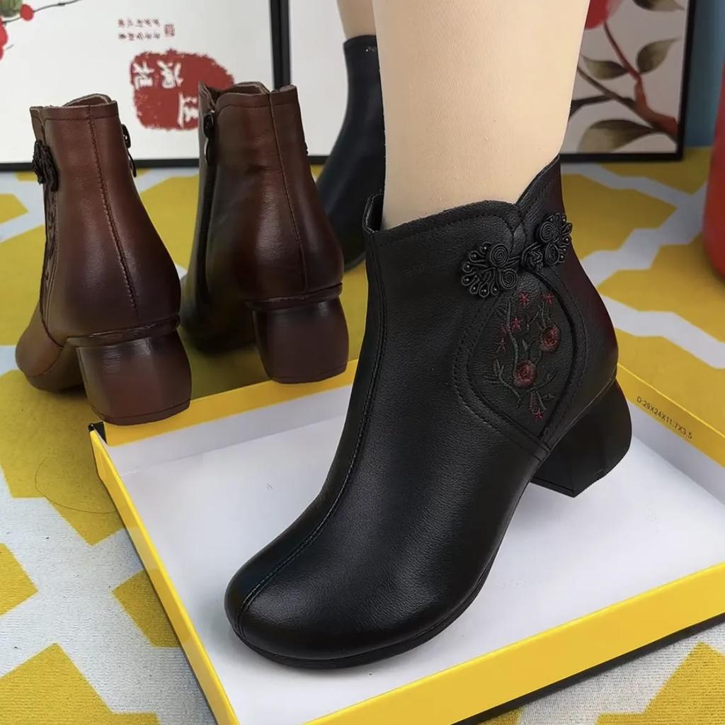 PU Winter Ethnic Style Embroidered Thick-heeled Round-toe Short Boots Retro Plus Velvet Warm Cotton Boots Women