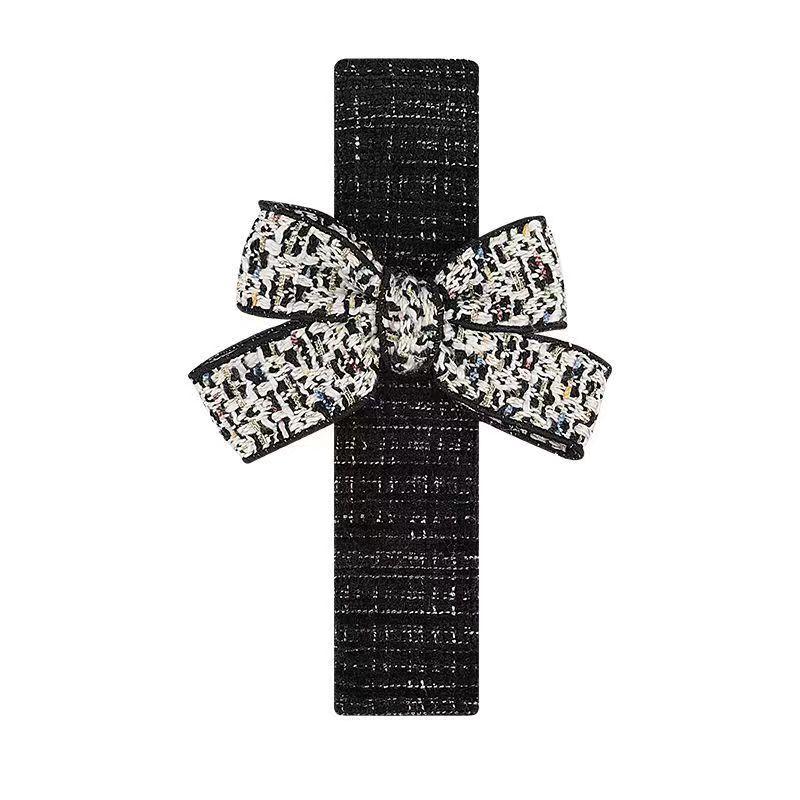 2023 neue Auto Lenkrad Abdeckung Kleinen Duftenden Wind Einfache Atmungsaktive Schweiß Absorption Anti-slip Bogen Damen Auto