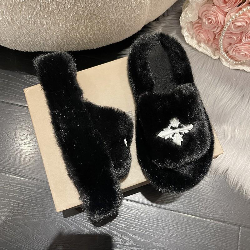 2025 Mao Mao Slippers Women's New Autumn and Winter Outer Wear One-word Flat-bottomed Warm Thick-bottomed Open-toed Slippers