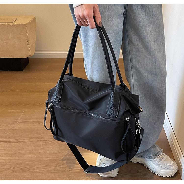 Damen Große Tragetasche aus Oxford-Gewebe - Vielseitige Umhängetasche für Herbst-/Winterreisen 2025