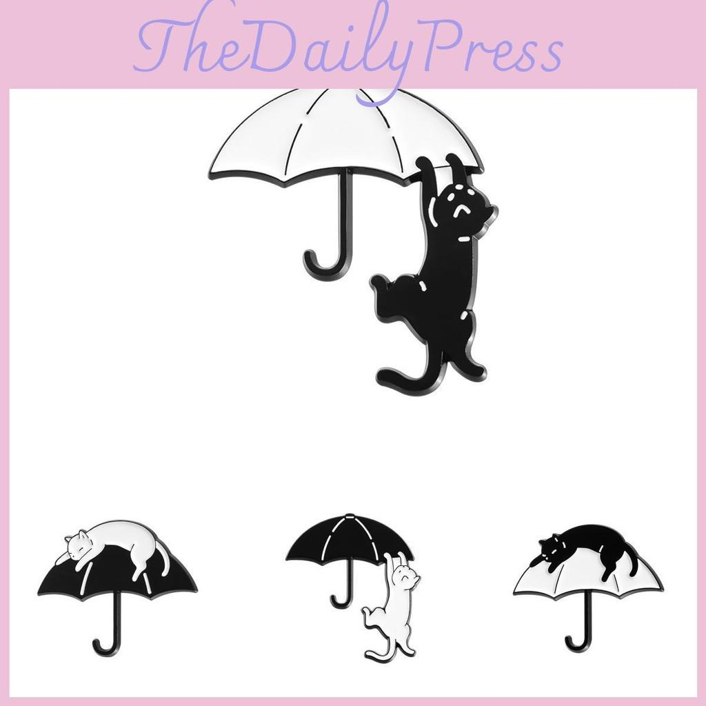 Brooch Cat Charming Black And White Cartoon Design Stylish Alloy Pin For Gifts
