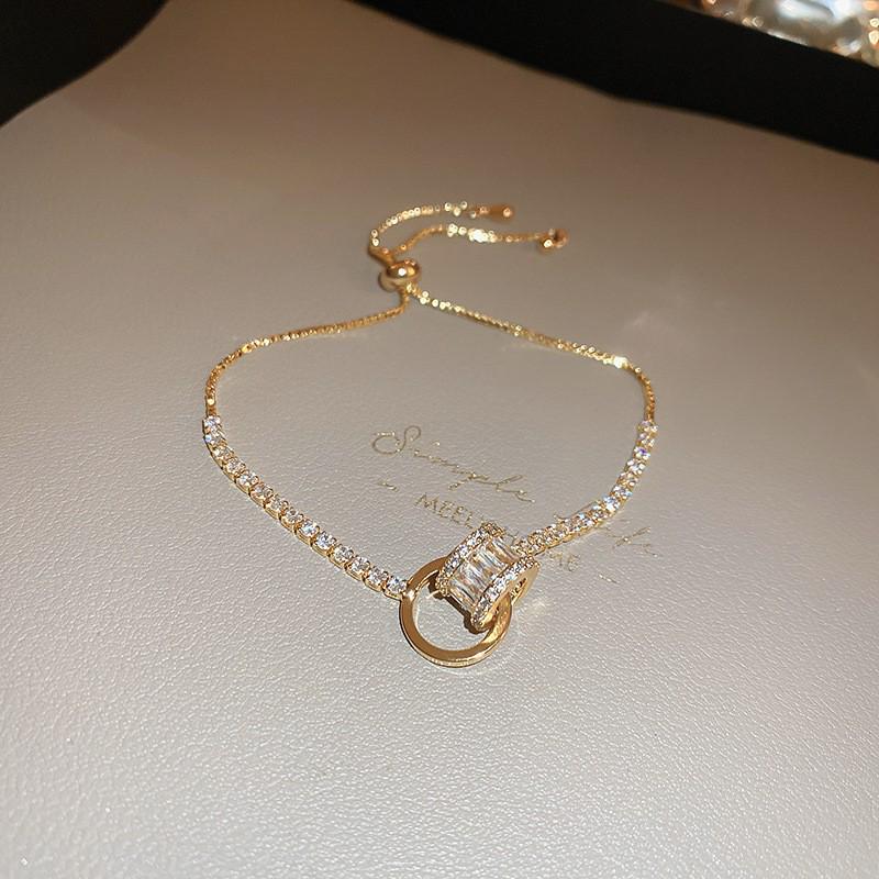 Gold-Plated Zircon Sun & Heart Bracelet: Stylish, Versatile, Elegant Light Luxury Jewelry for Women.
