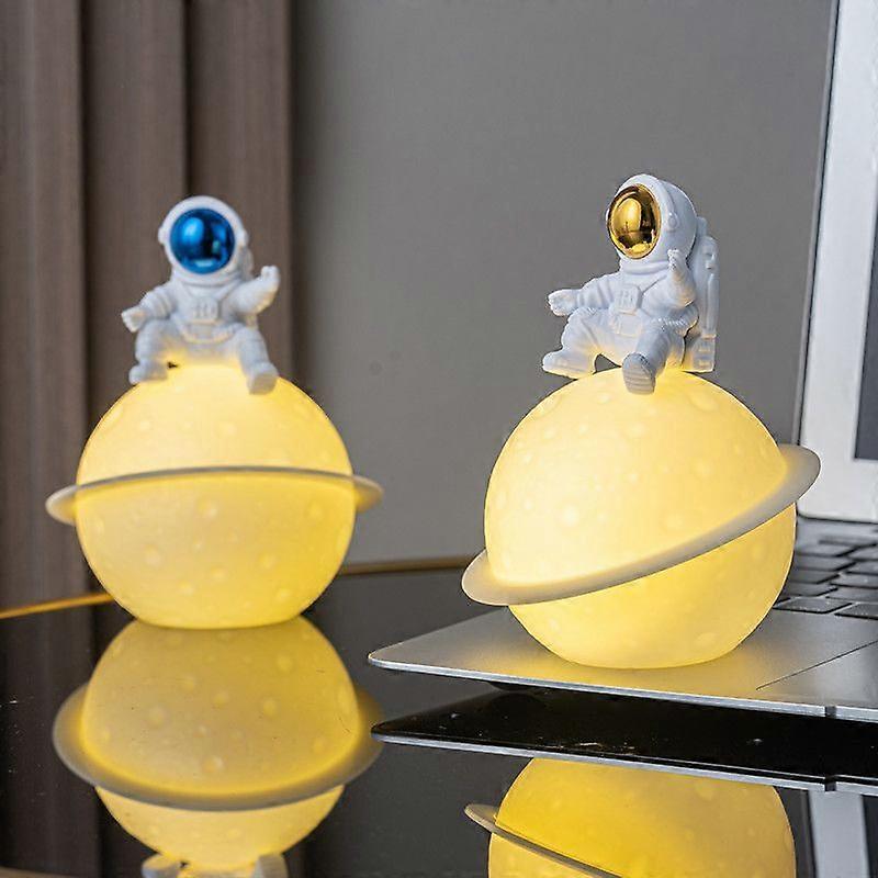 Moon Astronaut Gold-Face Night Light Bedroom Sleep Bedside Night Light The Perfect Gift for Kids