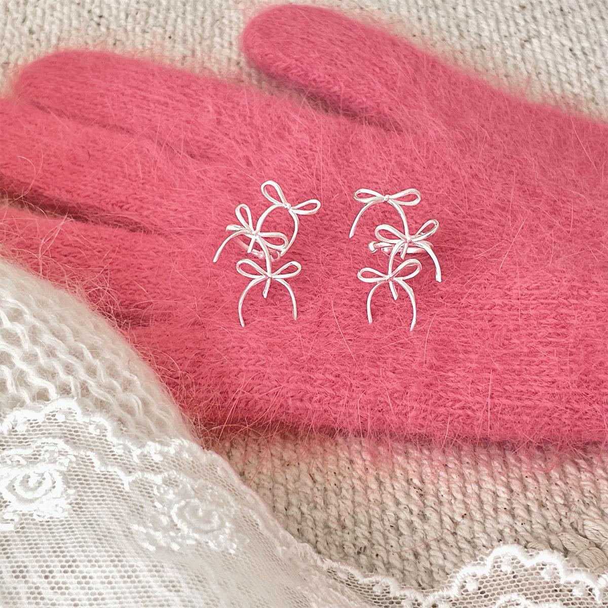 

Нежные маленькие свежие бантики-клипсы для ушей женские легкие роскошные нишевые высококачественные клипсы-косточки для ушей осень и зима универсальные серьги