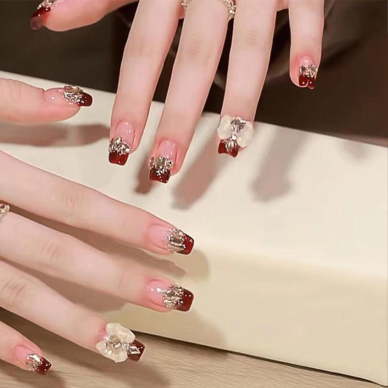 Medium-Long Burgundy Rhinestone Nail Stickers for Autumn/Winter and New Year