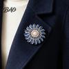 Rhinestone Floral Badge Retro Sunflower Brooch Pin, Lapel Pin with Faux Bag Accessory Pearl, Metal Flower for Women, Clothing Accessories Daily Wear