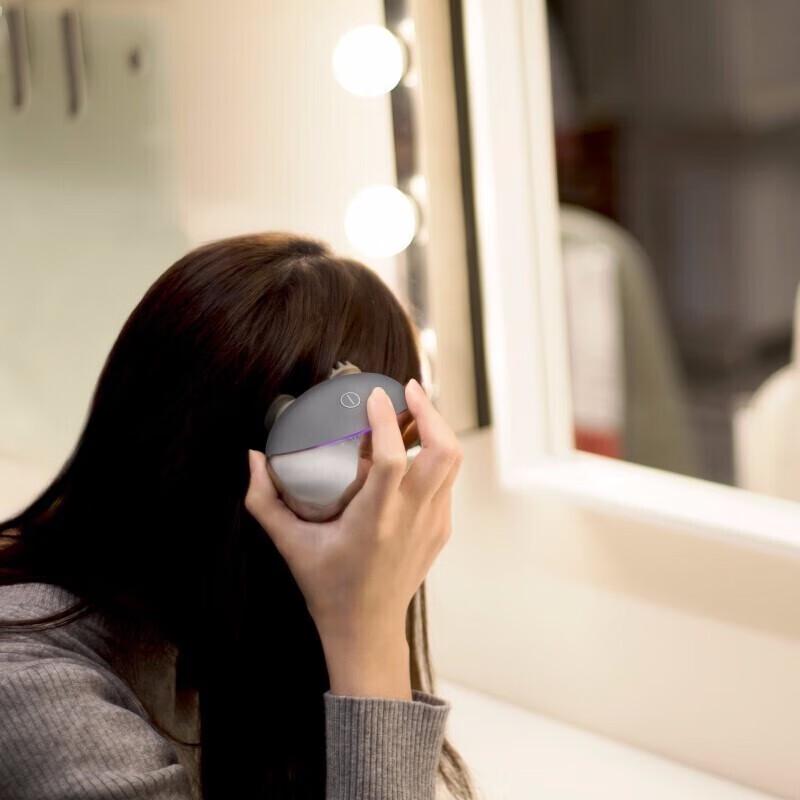 Breo Scalp Mini Head Massager
