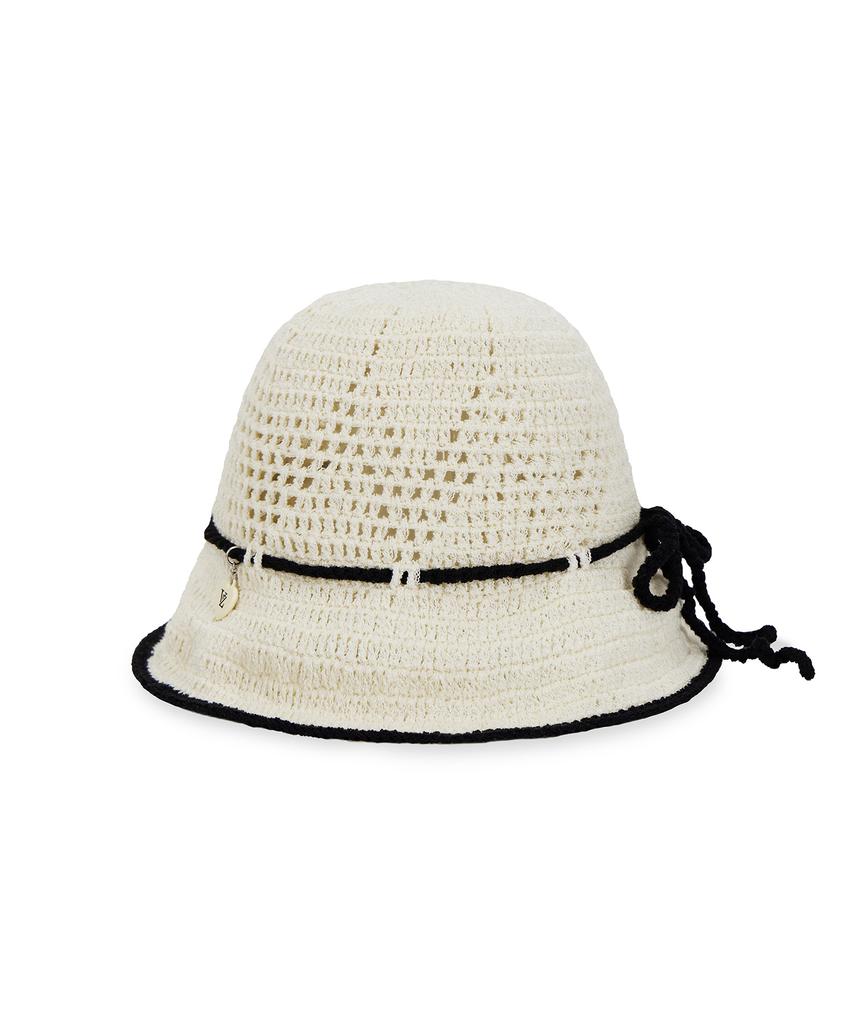 Bajal Heart Chain Crochet Ribbon Bucket Hat Black