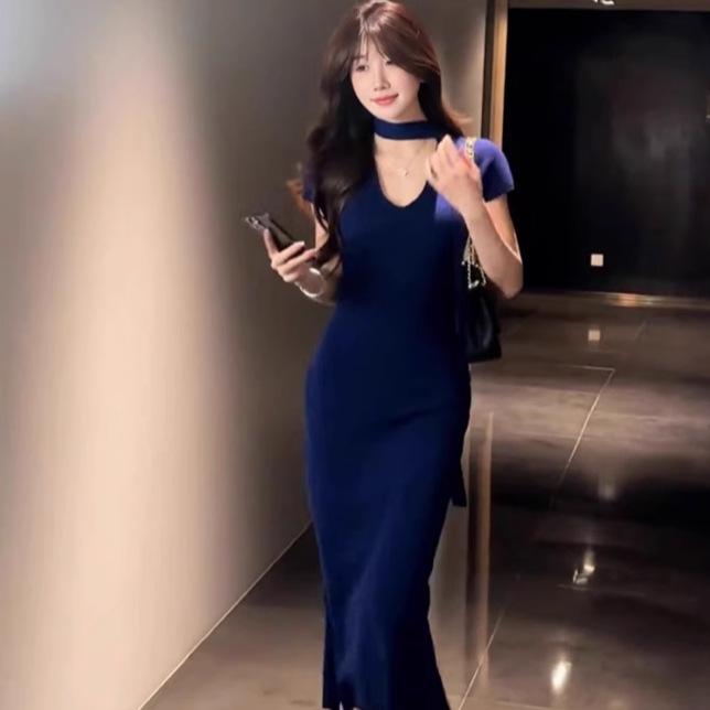 

Pure Desire V-Neck Short-Sleeve Knitted Dress: Women s Summer French-Style Waist-Slimming Hip-Hugging Skirt One Size [Premium Version] сірий колір