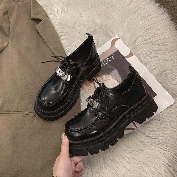 British style small leather shoes women's 2025 autumn new black retro round head fashion loafers platform muffin single shoes