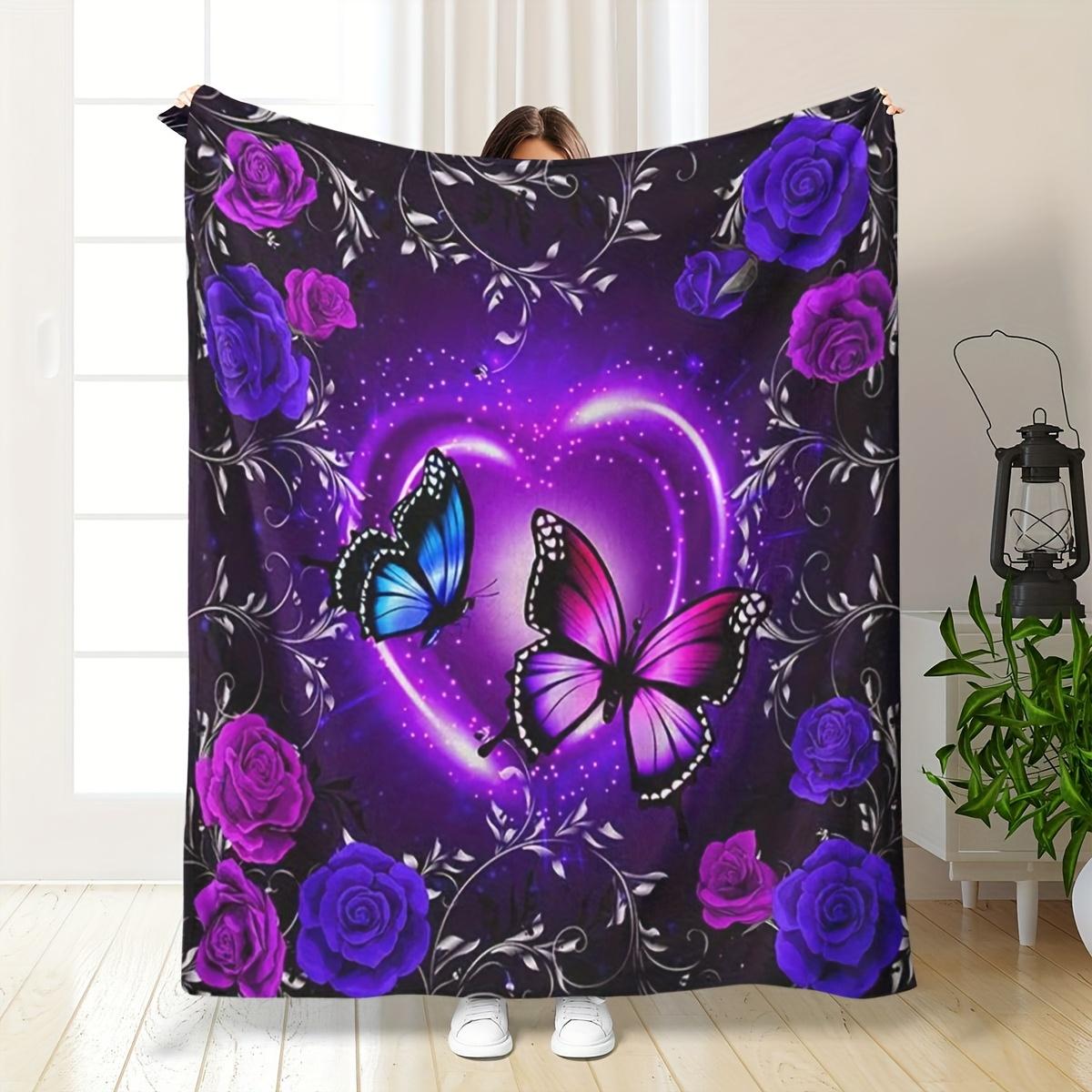 

1pc Soft Creative Rose & Butterfly flannelBlanket | Portable, Machine Washable Throw with Heart-Shaped Character in Purple & Blu 70x100cm
