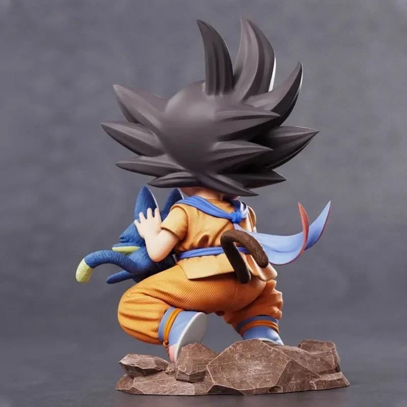 Kawaii Dragon Sphere Mini Son Goku Figure Playthings 10cm Adorable Goku Embrace Pura POLYVINYL CHLORIDE Collector-Worthy Miniature Figures Celebration