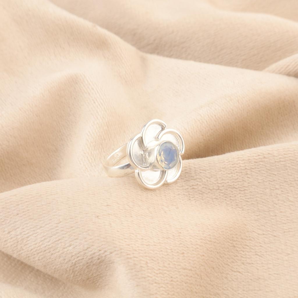 Round Milky Opal Stone 925 Sterling Silver Wedding Eternity Engagement Gift Ring RR-51-14