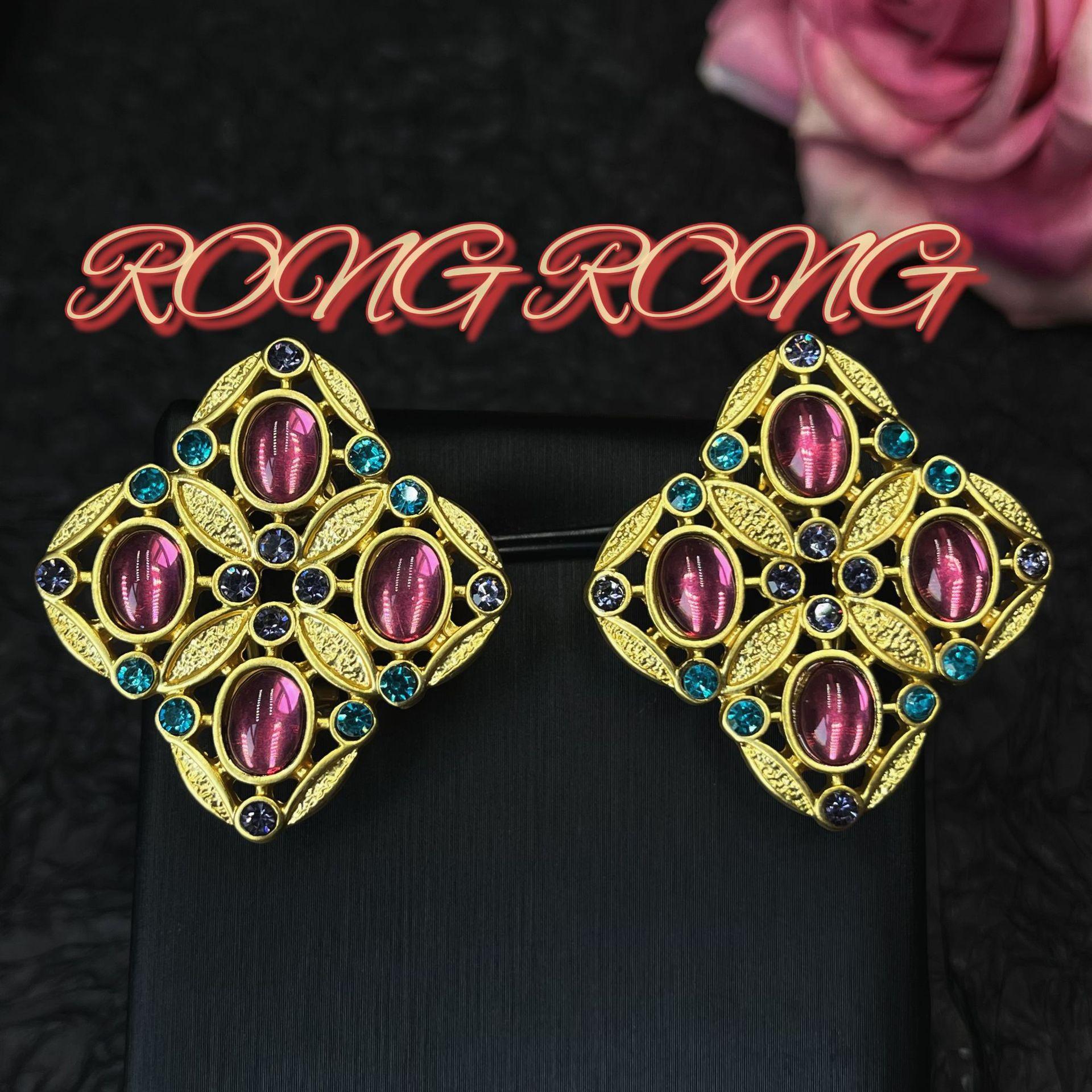 Vintage French Palace Style Glass Earrings Fragrance Light Luxury Elegant