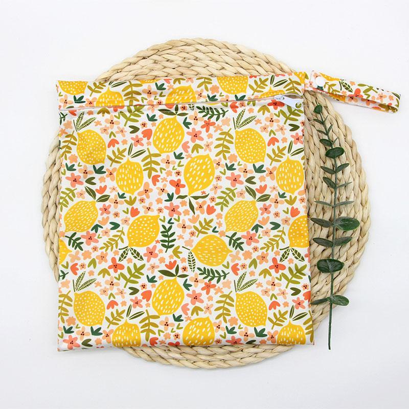 New cartoon pattern baby diaper bag washable bag wet bag storage bag bag stroller hanging bag out