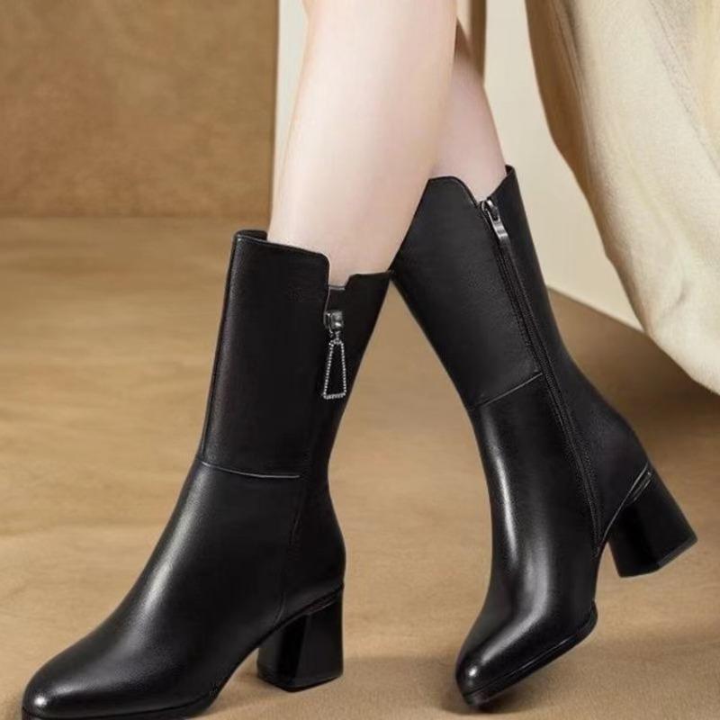 

Туфли высокого класса на толстом каблуке, на высоком каблуке и с круглым носком 41 чёрный