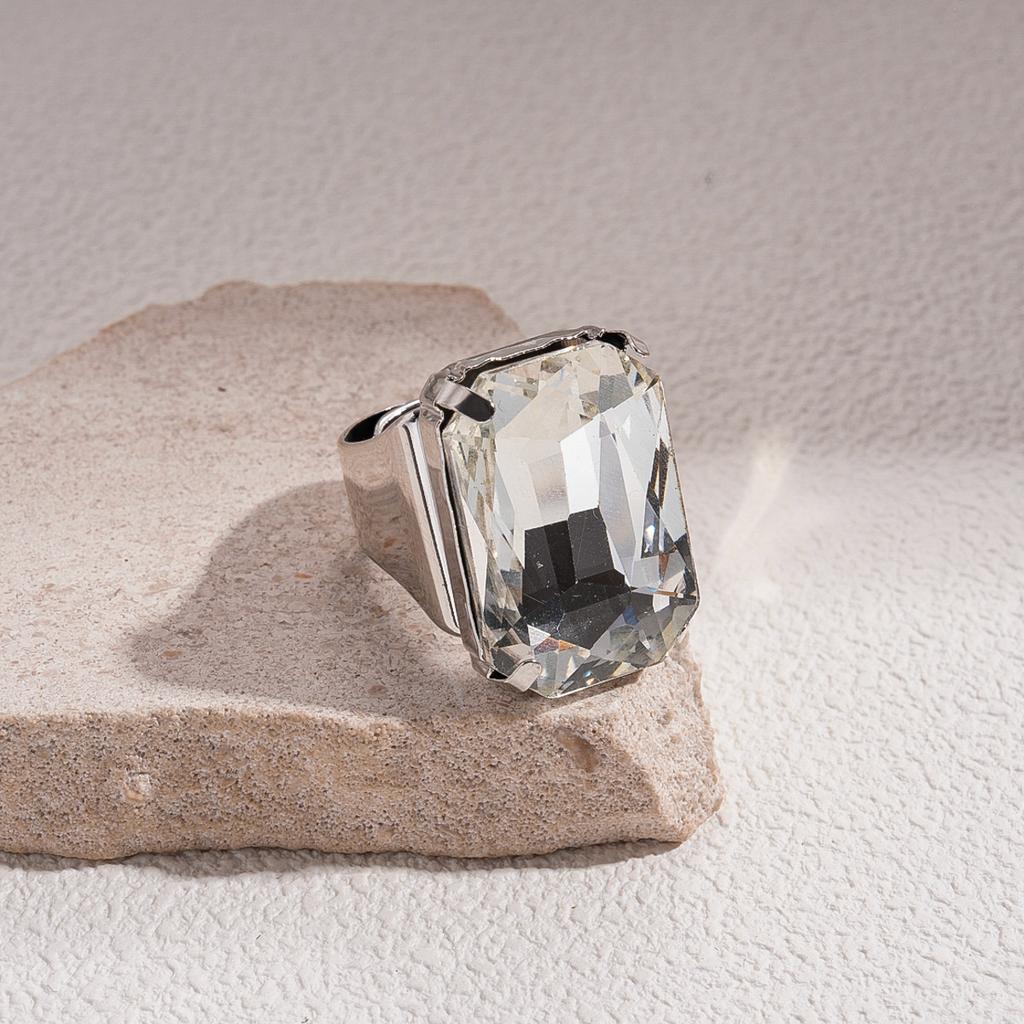 Exaggerated retro diamond-set geometric square open ring simple jewelry