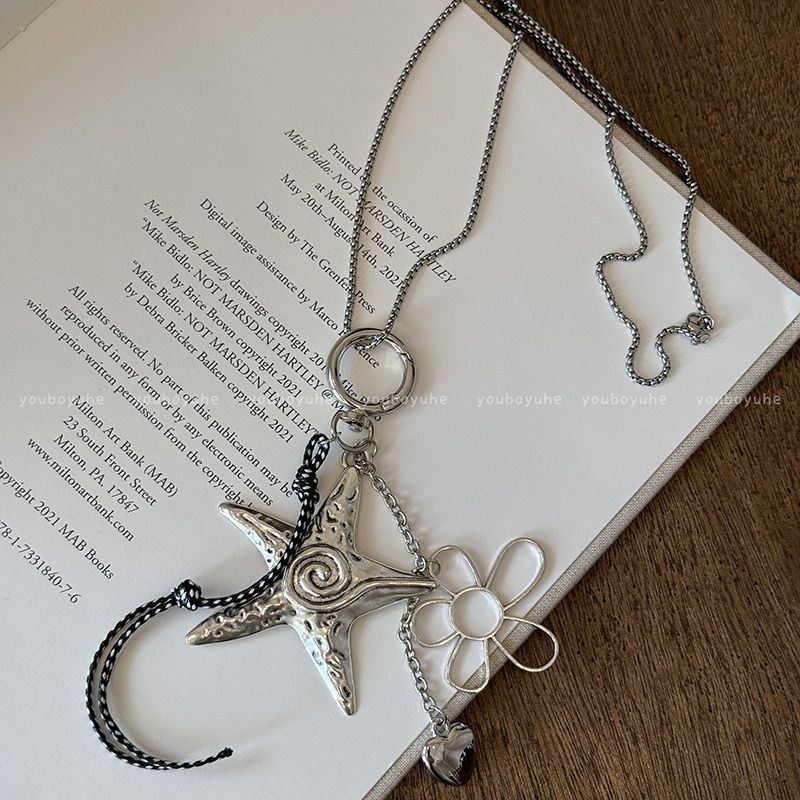 Silver Star Flower Pendant Necklace Women's Retro Niche Light Luxury Fashion Versatile Personality Premium Temperament Jewelry