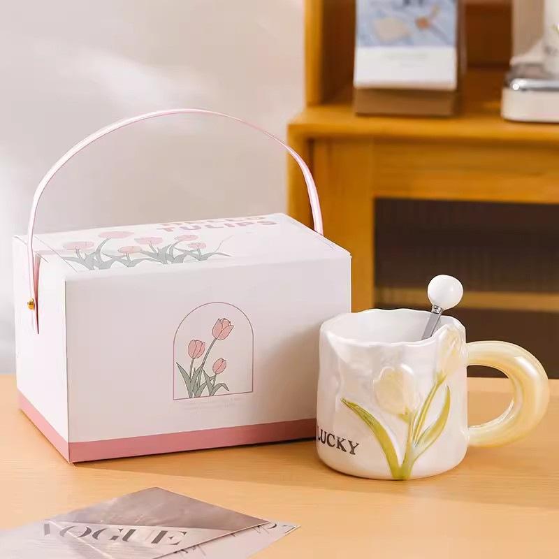 Tulip ceramic mug high value cup girls souvenir practical water cup office coffee cup with spoon