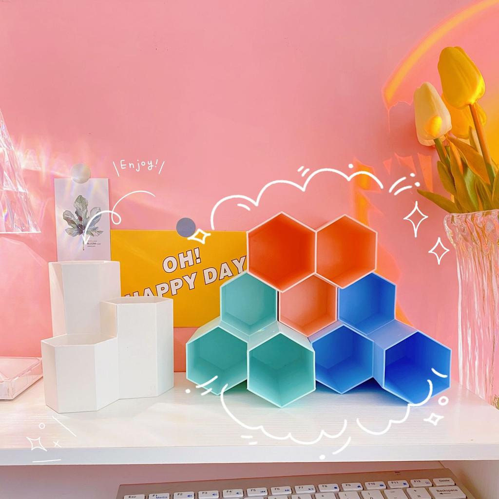 Creative Pen Container Diamond 3 Grid Pen Container Hexagonal Pen Container Pen Holder Desktop Storage Makeup Brush Storage Bucket